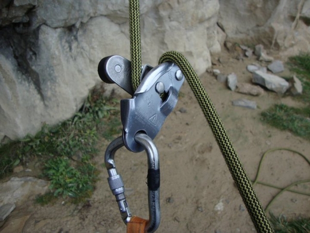  Equipo de rappel
